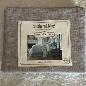 Southern Living Heirloom Linen Queen Bedskirt in Grey